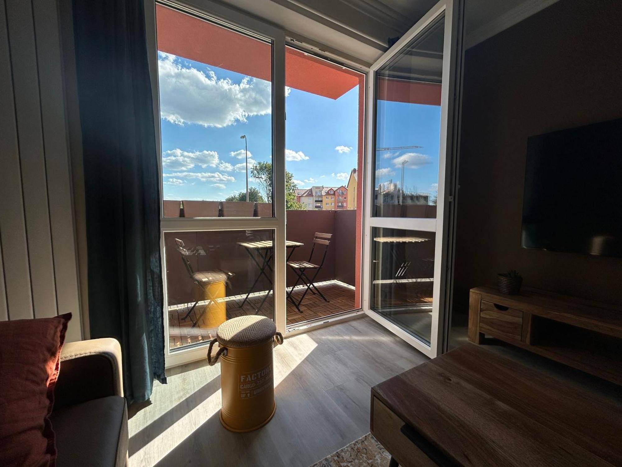 Przytulny Apartament Lubiń Exteriér fotografie